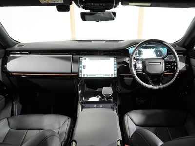 2025 LAND Rover RANGE ROVER SPORT photo 2