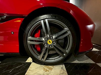صورة 15 لـ 2019 Ferrari PORTOFINO
