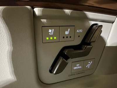 2024 Lexus LM 照片 43