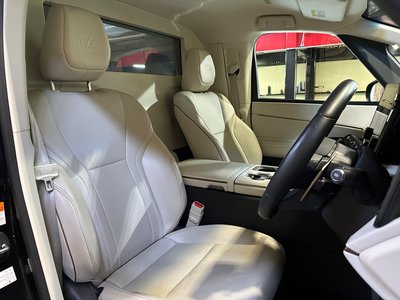 2024 Lexus LM 照片 15