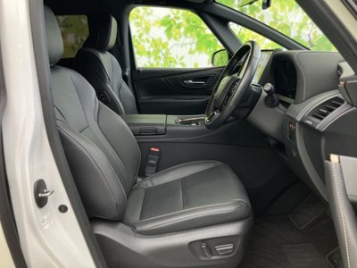 2024 Toyota ALPHARD — фото 2