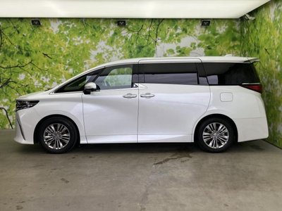 2024 Toyota ALPHARD — фото 5