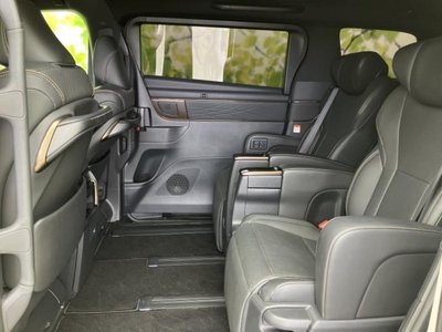 2024 Toyota ALPHARD — фото 10
