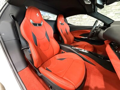 صورة 34 لـ 2023 Ferrari 296 GTS