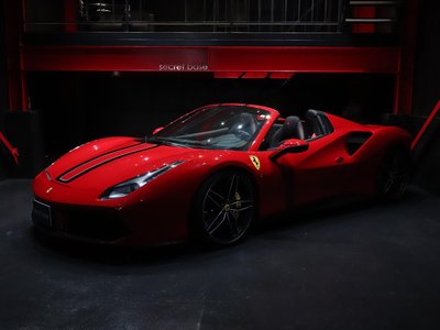 2017 Ferrari 488 SPIDER — фото 3
