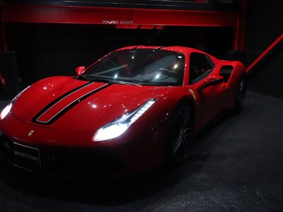 2017 Ferrari 488 SPIDER — фото 5