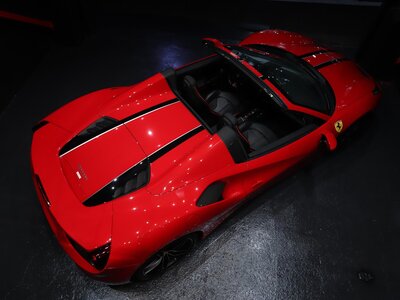 2017 Ferrari 488 SPIDER — миниатюра 18