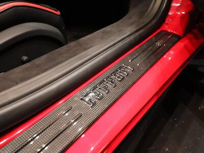2017 Ferrari 488 SPIDER — миниатюра 31