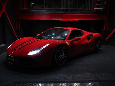 2017 Ferrari 488 SPIDER — фото 6