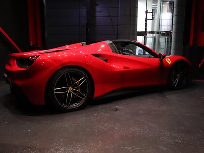 2017 Ferrari 488 SPIDER — фото 16