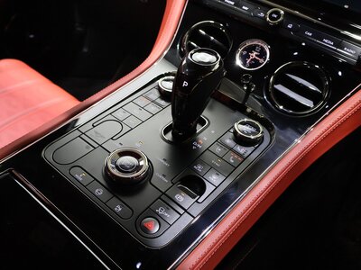 2025 Bentley CONTINENTAL photo 6