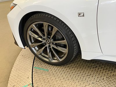 2021 Lexus IS — миниатюра 12