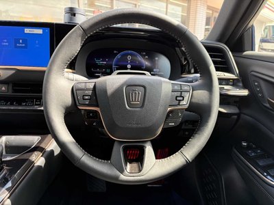 صورة 26 لـ 2025 Toyota CROWN SPORT