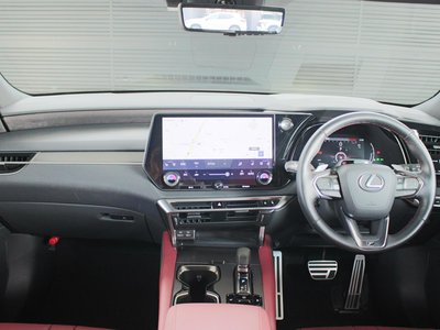 2023 Lexus RX — миниатюра 22