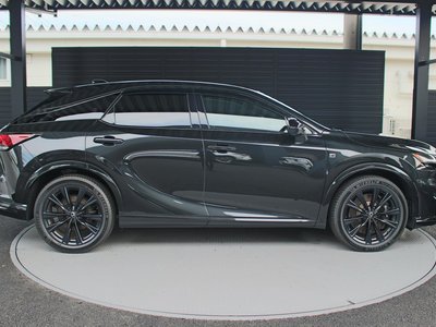 2023 Lexus RX — миниатюра 8