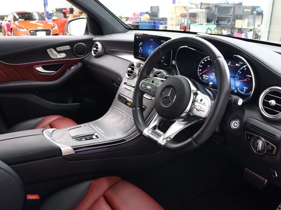 صورة 8 لـ 2022 Mercedes-BENZ GLC AMG