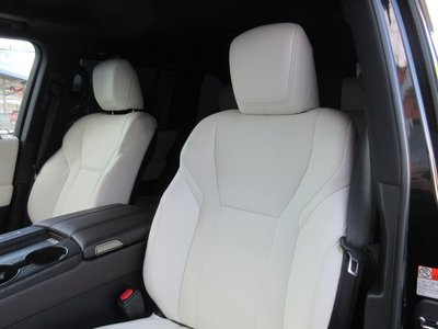 2023 Lexus LX 缩略图 30