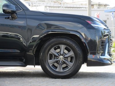 2023 Lexus LX 缩略图 12