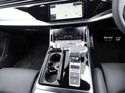 2024 AUDI Q8 照片 20