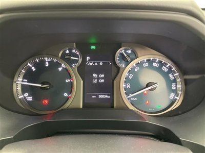 صورة 9 لـ 2023 Toyota LAND CRUISER PRADO