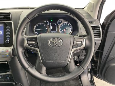 صورة 11 لـ 2023 Toyota LAND CRUISER PRADO