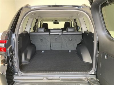 صورة 27 لـ 2023 Toyota LAND CRUISER PRADO