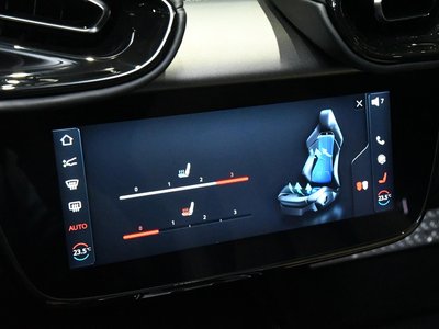 صورة 36 لـ 2025 Ferrari 12 CILINDRI