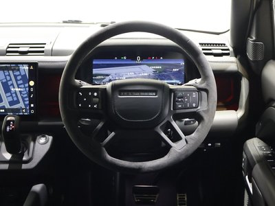 2024 LAND Rover DEFENDER — миниатюра 3