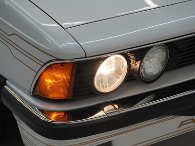 صورة 40 لـ 1986 BMW 7 SERIES
