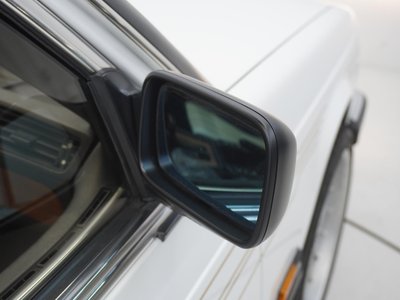 صورة 43 لـ 1986 BMW 7 SERIES