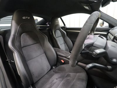 2021 Porsche 718 thumbnail 22