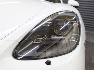 2021 Porsche 718 thumbnail 18