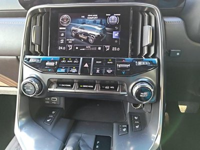 2023 Lexus LX photo 15
