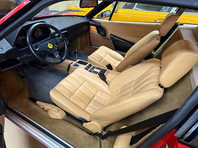 صورة 24 لـ 1989 Ferrari 328 GTB