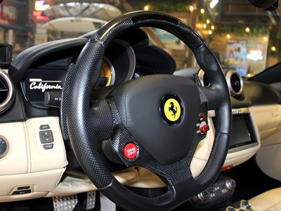 2011 Ferrari CALIFORNIA 照片 3