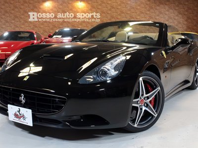 2011 Ferrari CALIFORNIA 照片 1