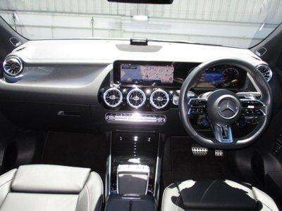 2025 Mercedes-BENZ GLA AMG photo 9