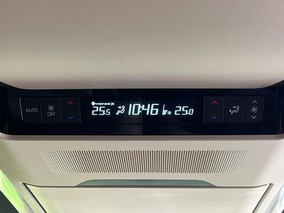 صورة 48 لـ 2025 Toyota ALPHARD