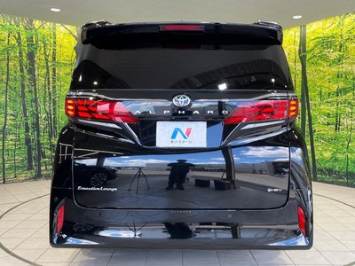 صورة 16 لـ 2025 Toyota ALPHARD
