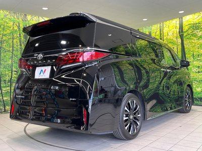 صورة 64 لـ 2025 Toyota ALPHARD