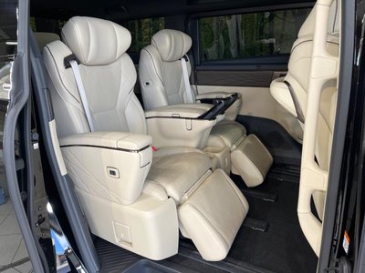 صورة 9 لـ 2025 Toyota ALPHARD