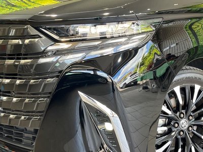 صورة 13 لـ 2025 Toyota ALPHARD