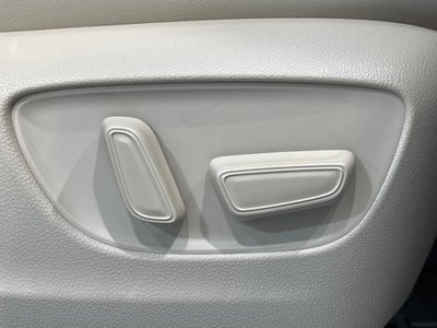 صورة 52 لـ 2025 Toyota ALPHARD