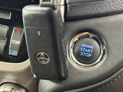 2016 Toyota LAND CRUISER 200 — фото 61