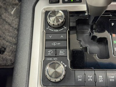 2016 Toyota LAND CRUISER 200 — фото 54