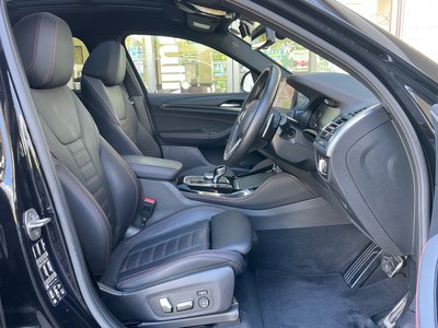 2023 BMW X4 thumbnail 30