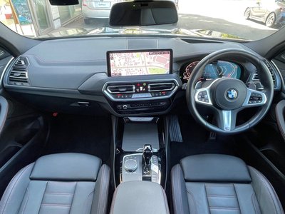 2023 BMW X4 photo 2