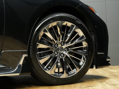 صورة مصغرة 16 لـ 2021 Lexus LS