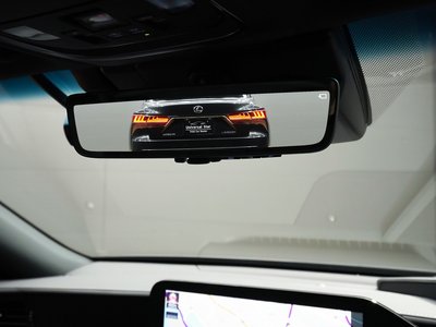صورة مصغرة 8 لـ 2021 Lexus LS