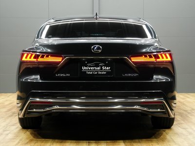 صورة مصغرة 13 لـ 2021 Lexus LS